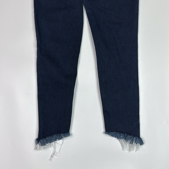 KanCan Signature Skinny Distressed Dark Wash Jeans Size 26 - Picture 5 of 11